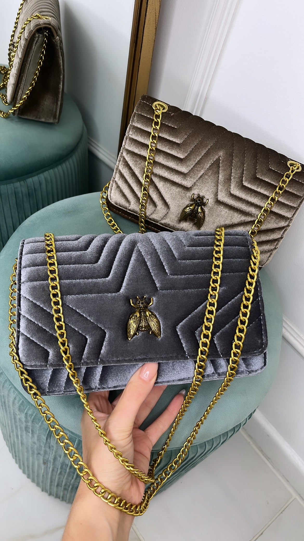 YAZ grey velvet bee shoulder bag