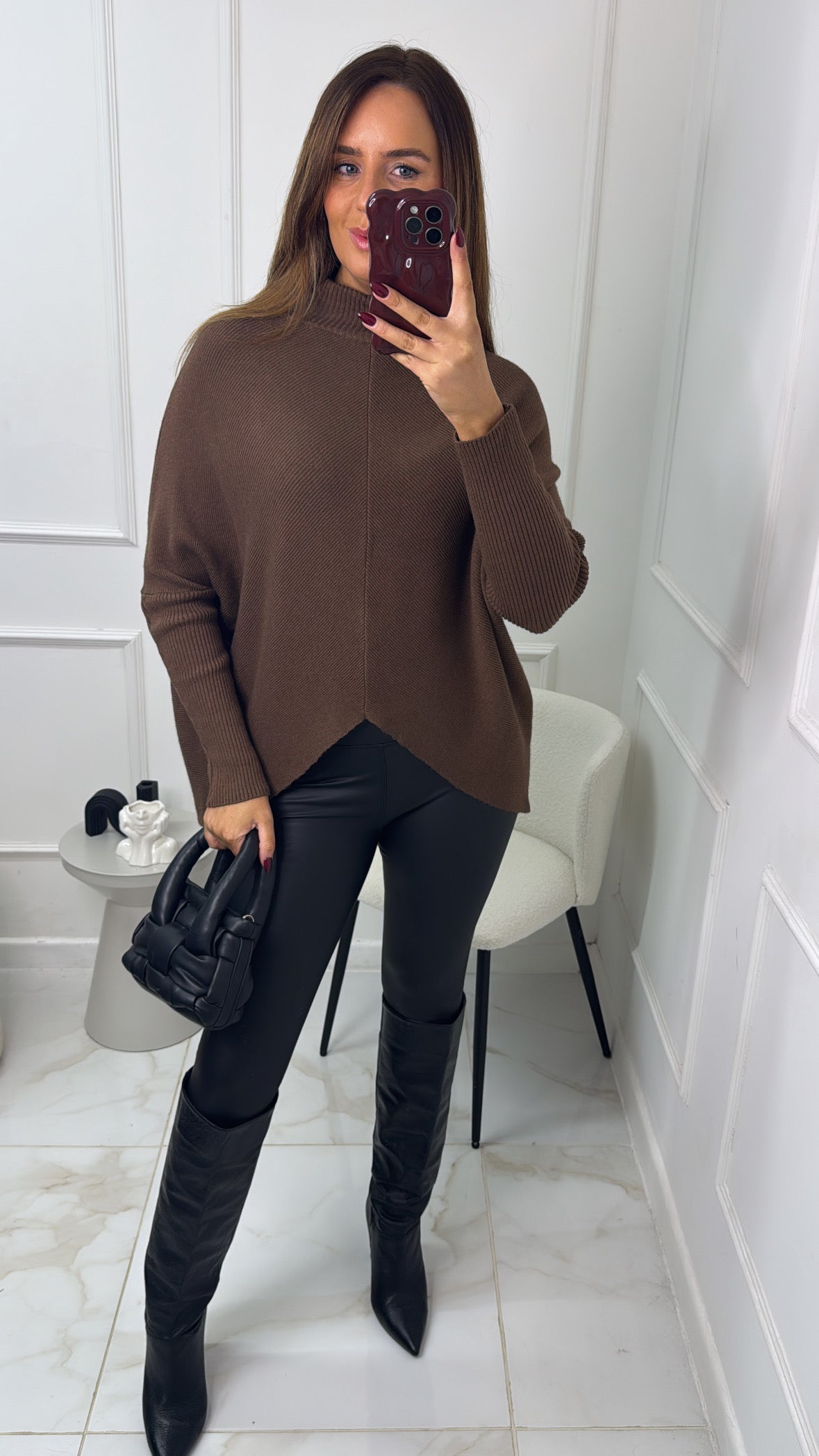 CHERYL brown ribbed dip hem jumper