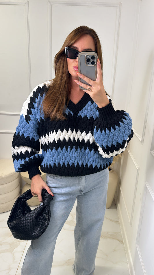 LIVIA blue zig zag chunky knit jumper