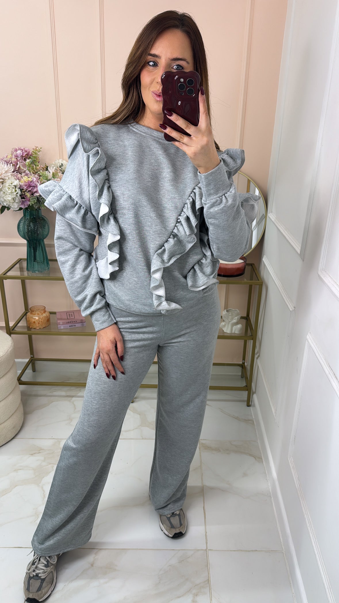 LUCIE grey ruffle lounge set