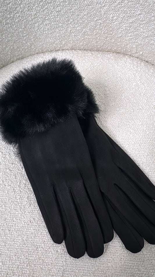 SOFIA black faux fur gloves