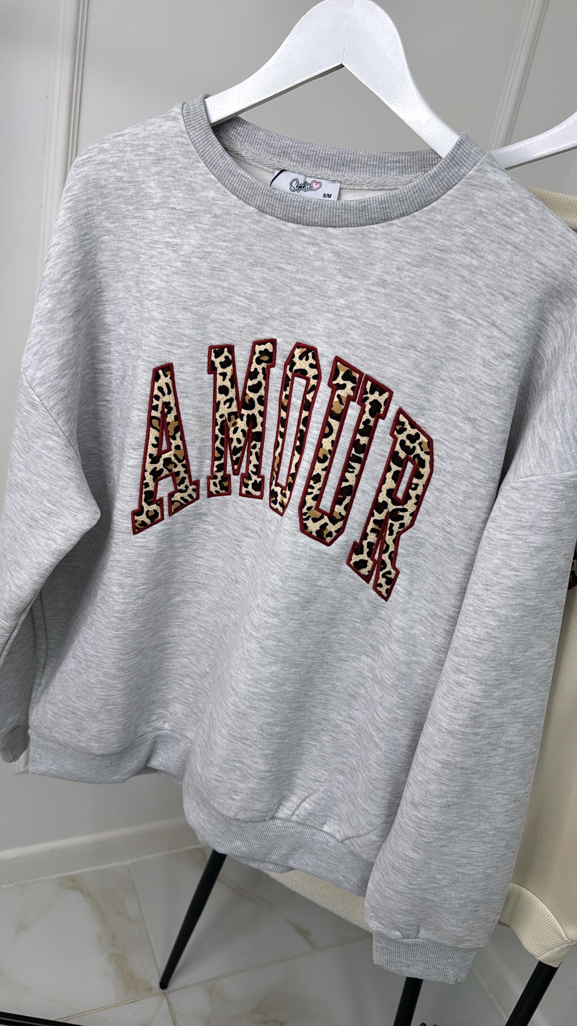 AMOUR grey leopard embroidered sweater