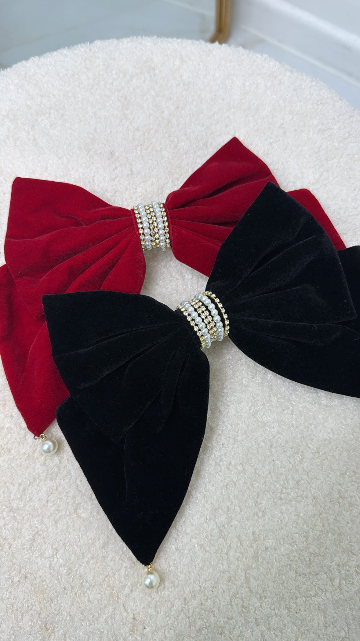 BECCA black velvet crystal centre hair bow