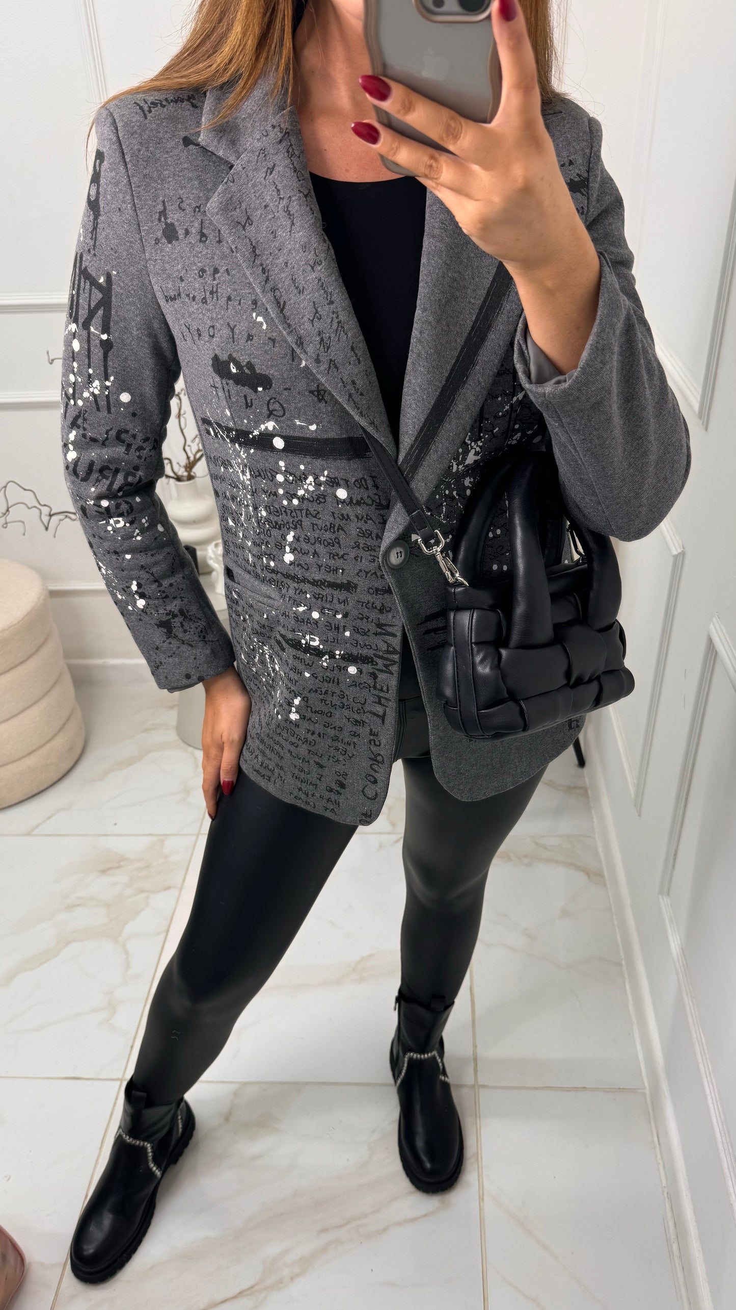 VICTORIA grey graffiti blazer