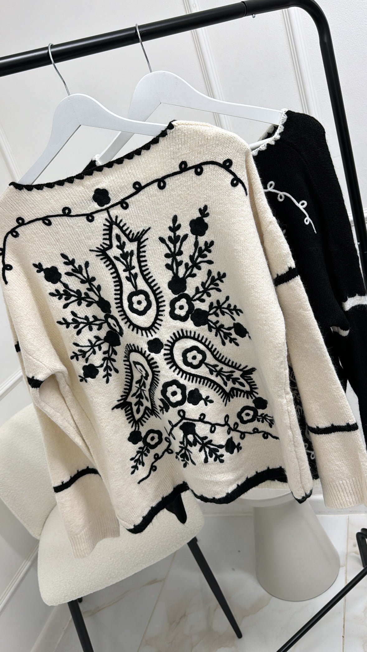 SIENNA cream motif knit jumper