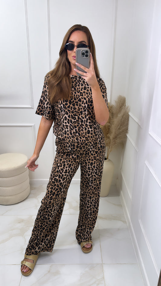 BLAKELY leopard print trouser set