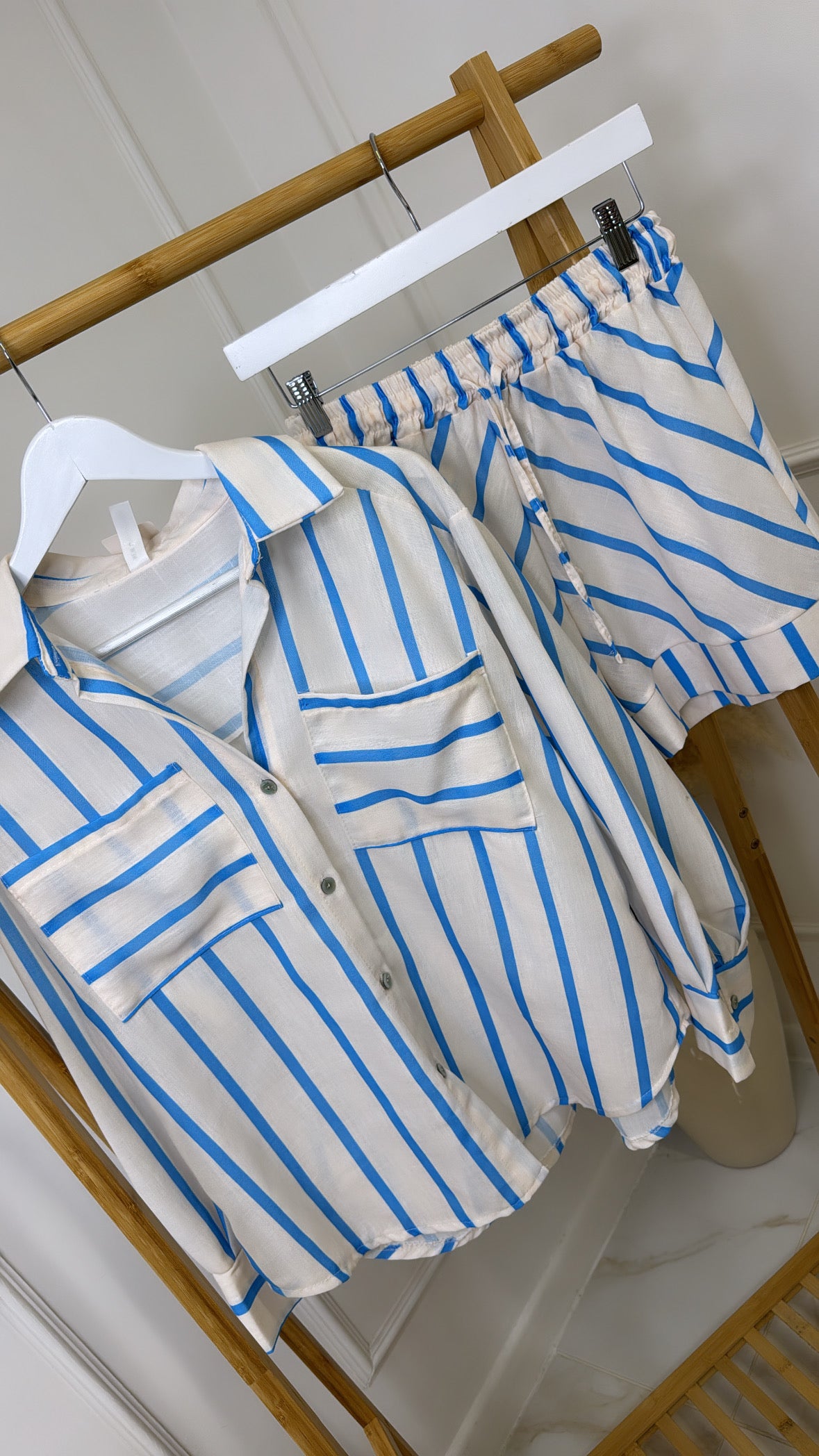 CARMEN blue stripe shorts set