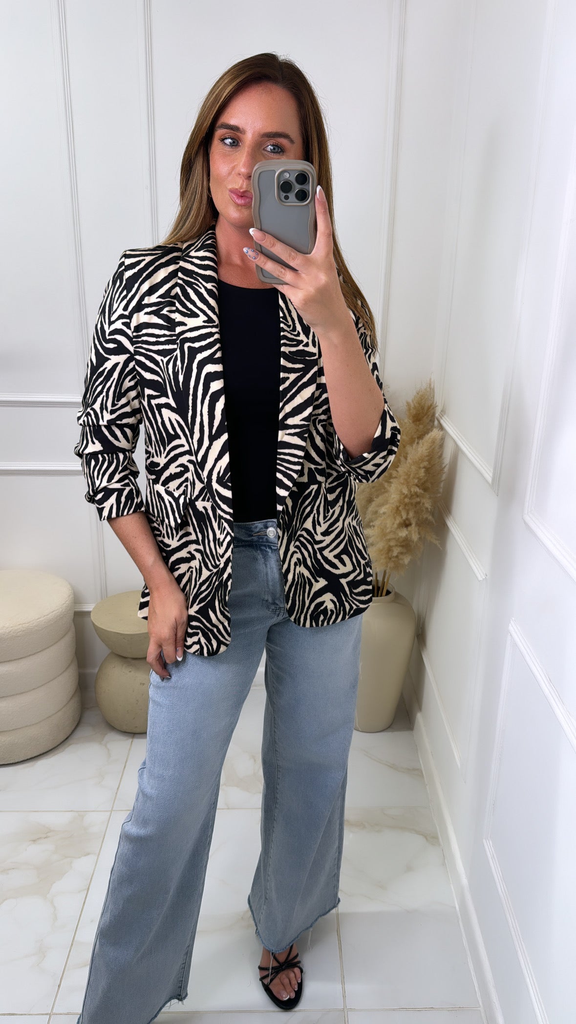 OLIVIA zebra print ruched sleeve blazer