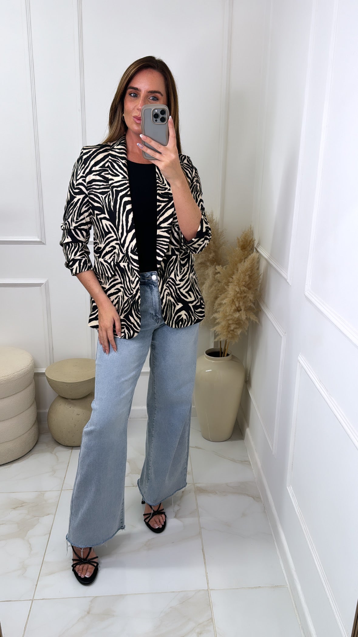 OLIVIA zebra print ruched sleeve blazer