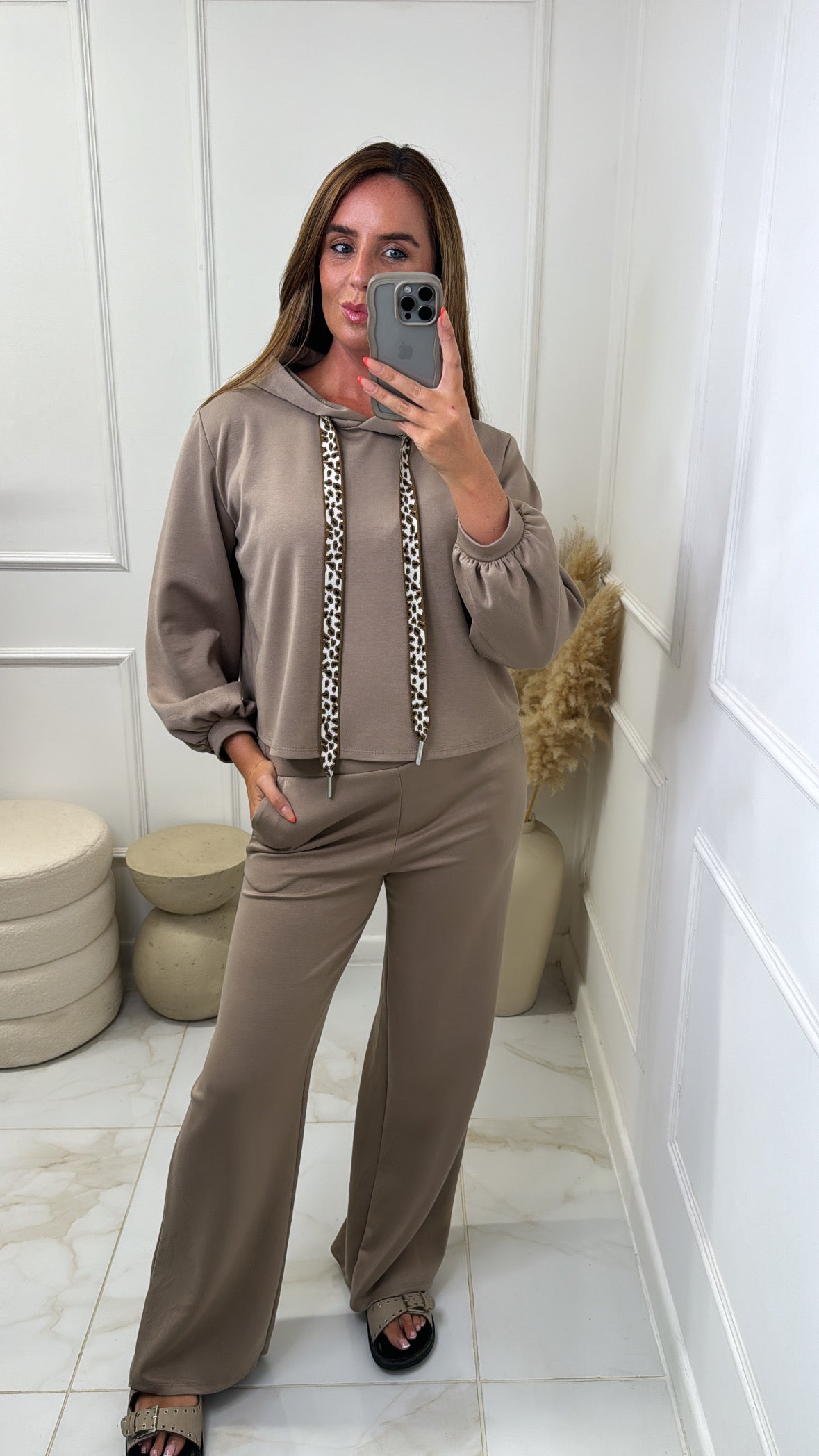 LOTTIE taupe leopard drawstring lounge set