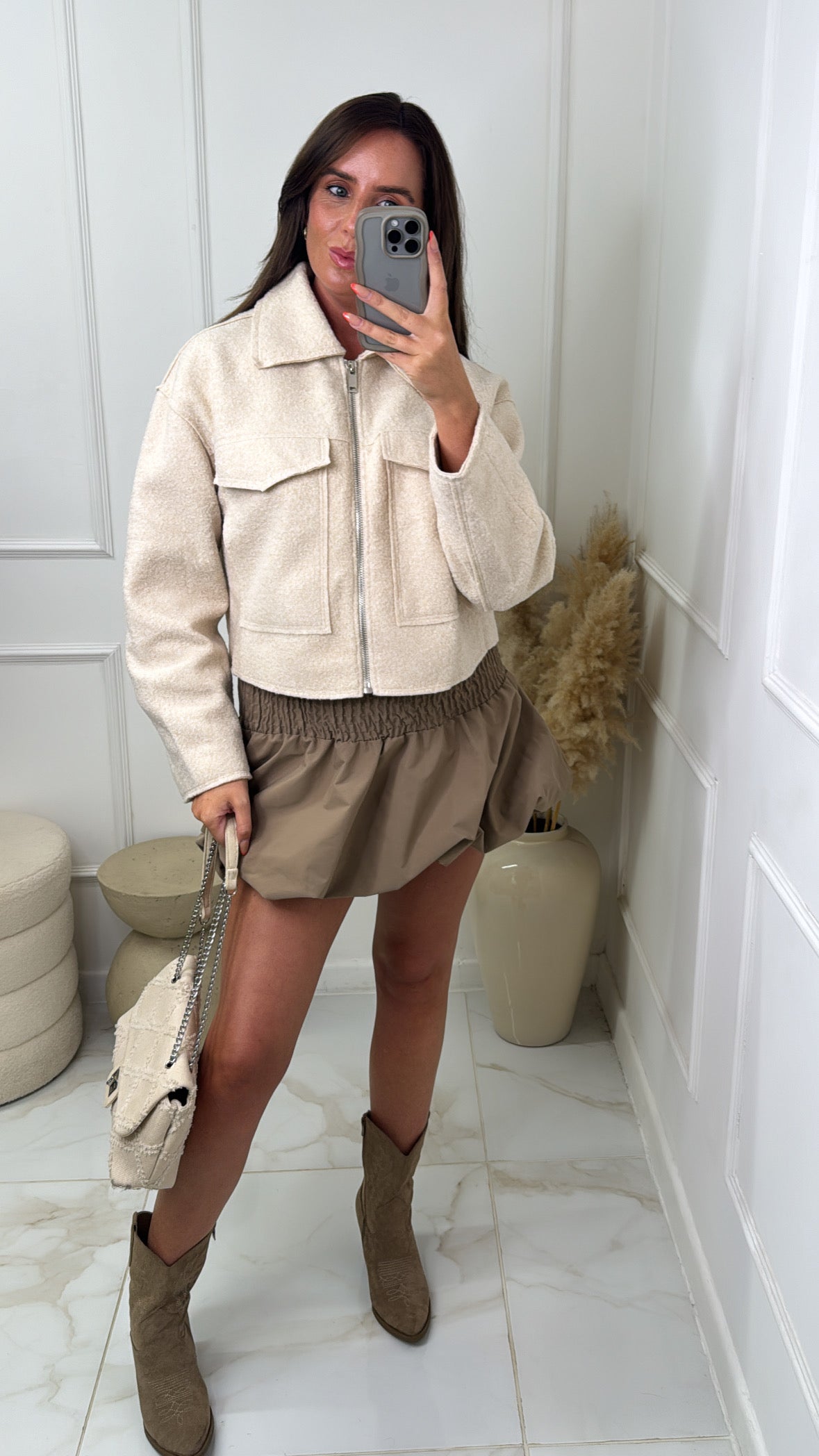 AUTUMN cream soft zip up jacket