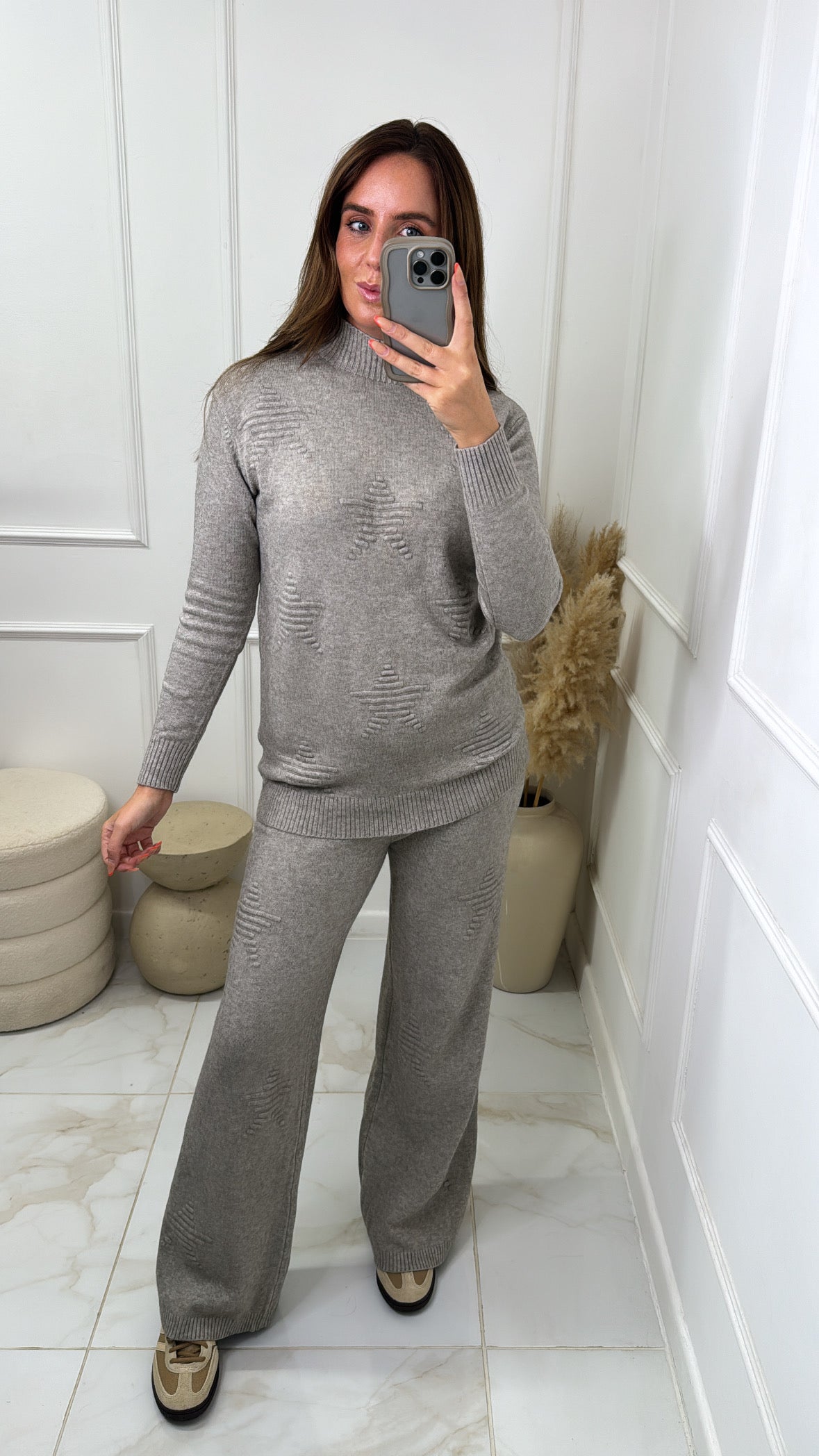 ORLA mocha star detail knitted lounge set