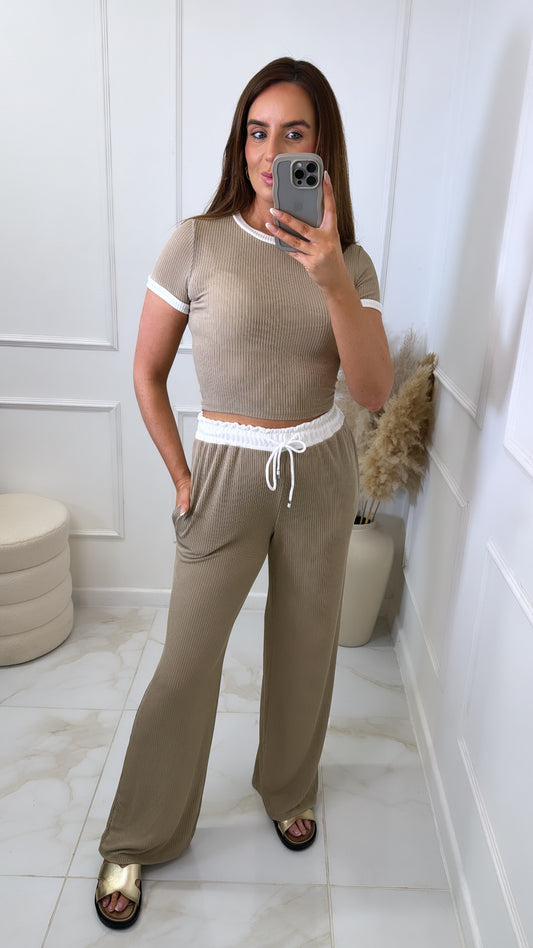 FRANKIE taupe ribbed contrast lounge set